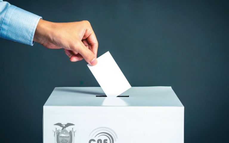 UNA ASAMBLEA CONSTITUYENTE, RETO PARA EL ECUADOR