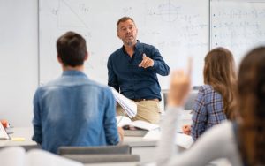 Lee más sobre el artículo LIDERAZGO HUMANISTA, ÉTICA Y LA NEUROCIENCIA DEL LIDERAZGO