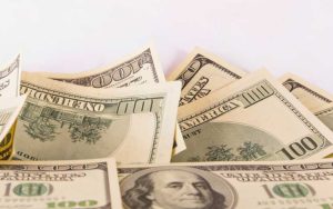 Lee más sobre el artículo ELEVADO DÉFICIT FISCAL Y BAJO CRECIMIENTO, RECETA DEL SUBDESARROLLO