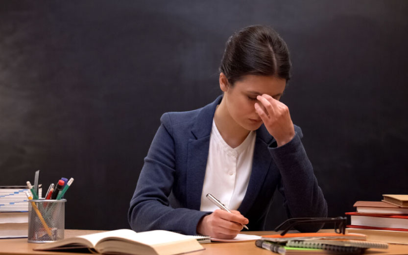 Lee más sobre el artículo Violencia Comunitaria: Crisis Laboral del Docente Ecuatoriano